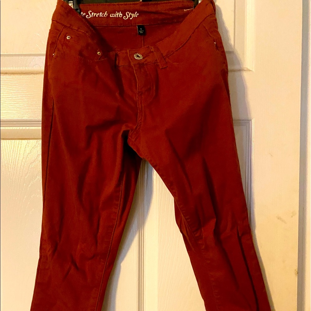 Jeans Signatures Series size 6 burgundy
